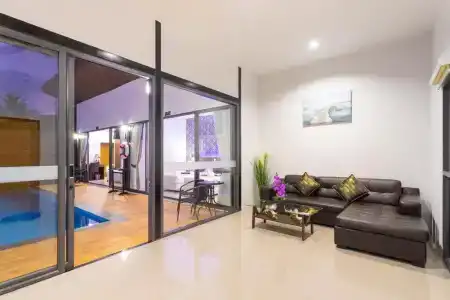 The Thames Pool Access - 126