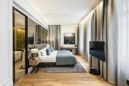 Boho Prague - Small Luxurys - 21