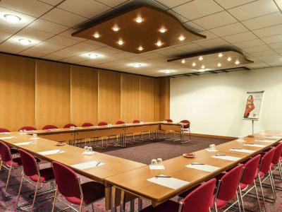 ibis Paris 17 Clichy-Batignolles (ex Berthier) - 18