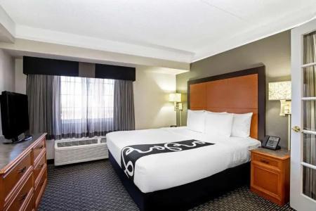 La Quinta by Wyndham Tucson Airport - 43