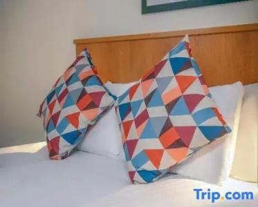Queensway, Sure Collection by Best Western - 63