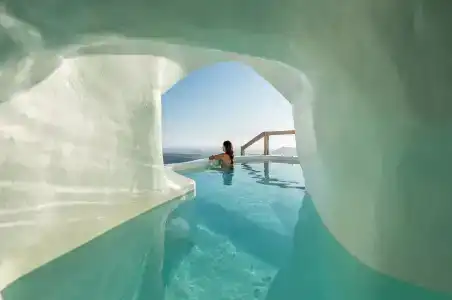 Cocoon Suites - 237