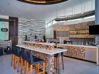 Deevana Plaza Phuket - Sha Extra Plus - 17