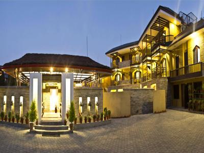 The Lakeside Retreat - 29