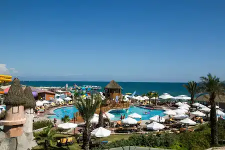 Papillon Belvil Holiday Village - 32