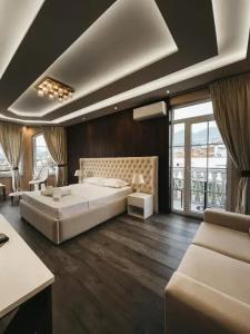 Amansar Boutique - 38