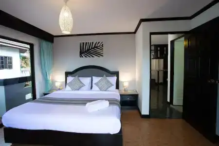 Nr Nanai Patong - 94