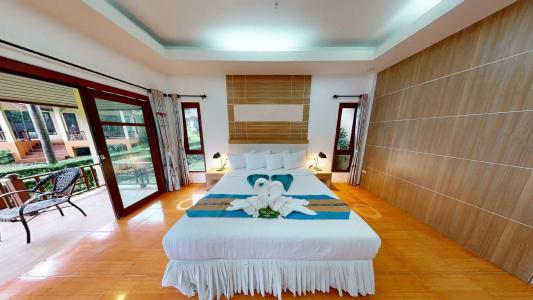 Tonsai Bay - 40