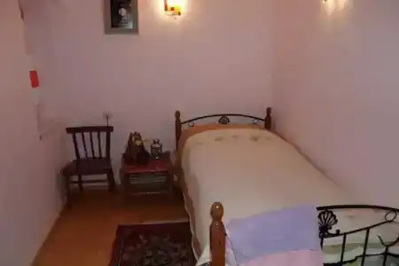 Three Jugs B&B - 4