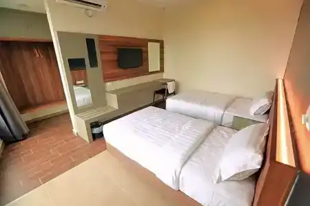 Pantai Regal - 24