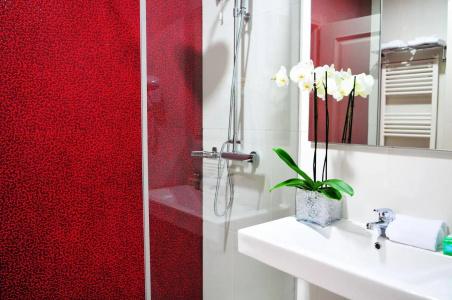 Golden City & Spa - 6