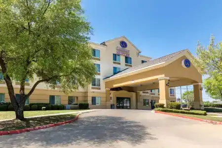 Comfort Suites Austin Airport - 36