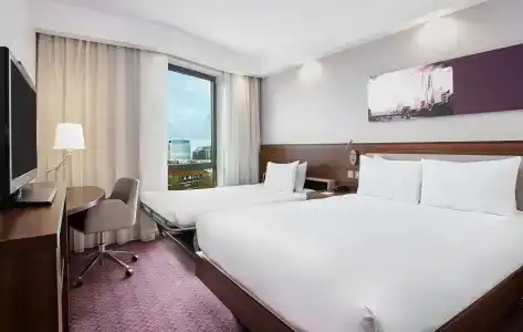 Hampton by Hilton London Waterloo - 2