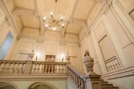 Royal Palace - 0
