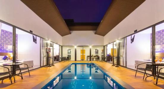 The Thames Pool Access - 135