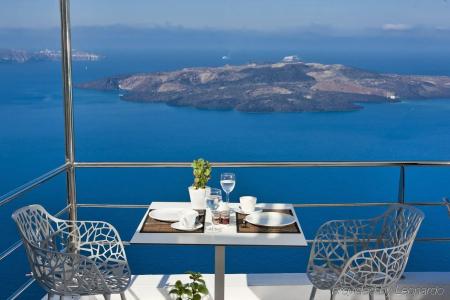 Cosmopolitan Suites - Small Luxurys of the World - 20