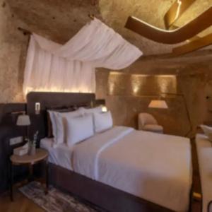 Alfina Cave-Special Category - 95