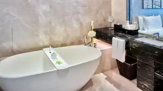 InterContinental Guangzhou Exhibition Center, an IHG - 80