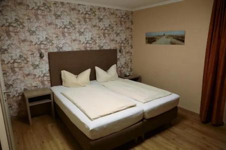 & Restaurant Munzert - 11