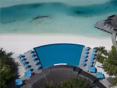 Anantara Dhigu Maldives Resort - 18