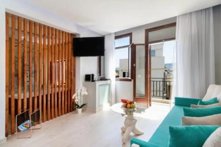 Diamond Luxury Suites - 61