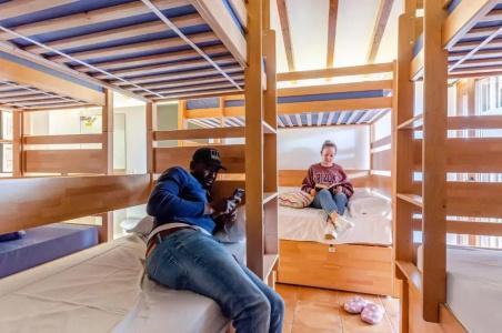 Urban - Albergue Juvenil - Youth - 63