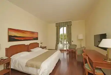 Savoy Palace - 44