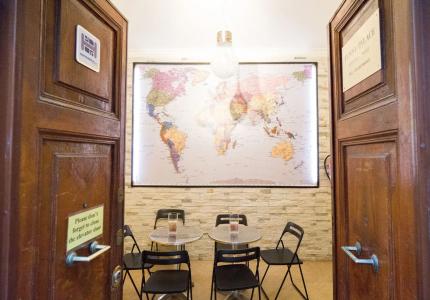 Funny Palace Hostel - 11