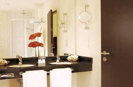 Best Western Premier Castanea Resort - 78