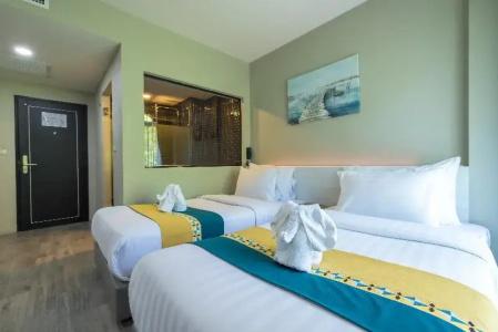 Triple L Patong Beach Phuket - 59