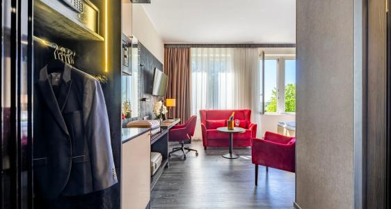 Plaza Schwerin; Sure Collection By Best Western - 139