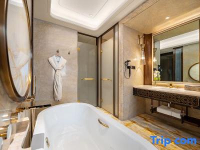 Wanda Reign Chengdu - 76