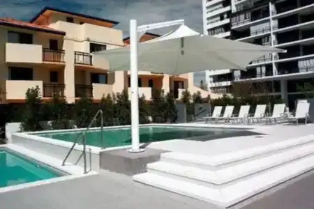 Ultra Broadbeach - 11