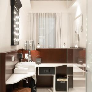 Ruby Louise Frankfurt - 20