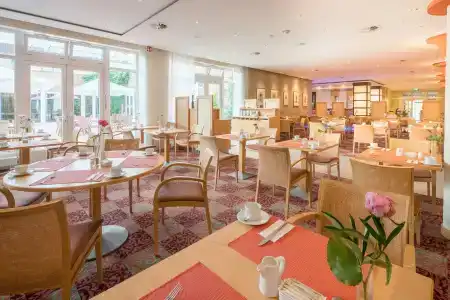 Best Western Premier Castanea Resort - 29