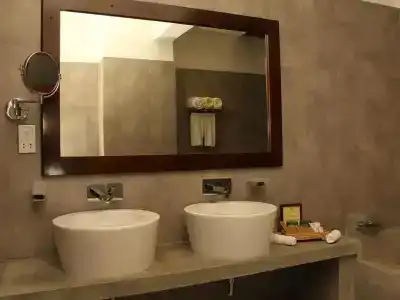 Colombo Court & Spa - 79