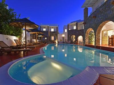 Zefi & Suites - 14