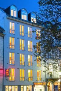 Town Wiesbaden - private living - 7