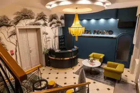 Piano - 1