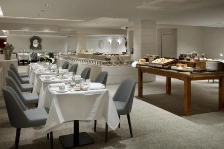 Hyatt Regency Hesperia - 41