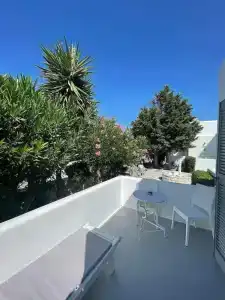 Zoumis Studios - 132