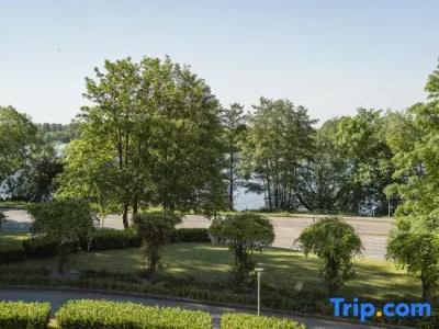 Plaza Schwerin; Sure Collection By Best Western - 88