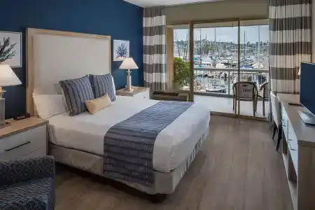 Bay Club and Marina - 3