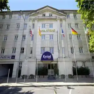 Kyriad Montpellier Centre Antigone - 32