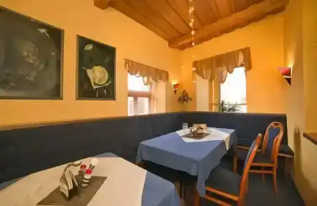 U Zlatého býka - 18
