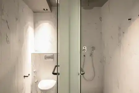 Calmo Bugis - SG Clean, Staycation Approved - 9