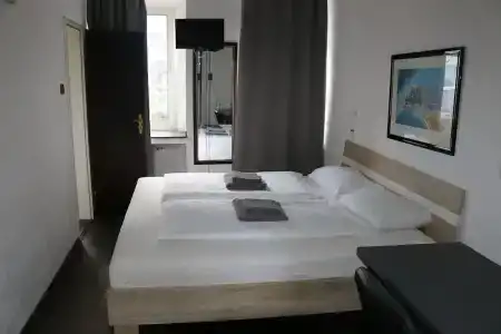 Berliner Hof - 51