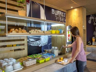 Ibis Budget Marseille Timone - 9