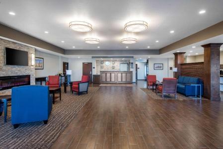 Comfort Suites Denver International Airport - 30