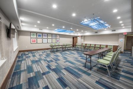 Holiday Inn Express & Suites - Houston Westchase - Westheimer, an IHG - 13